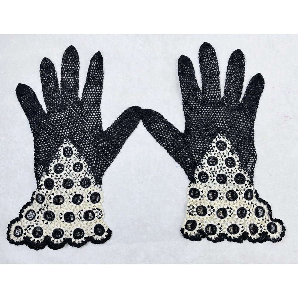 Antique Crocheted Lace Gloves Two Tone Brown Cream Edwardian Small